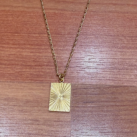 Madewell Gold Pendant Necklace - Picture 2 of 6